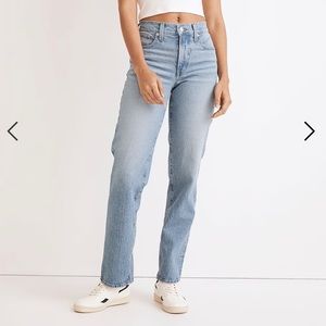 Madewell The Mid-Rise Perfect Vintage Straight Jean in Verwood Wash